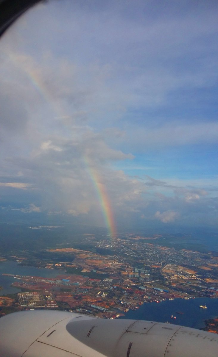 CherScheff's tweet photo. Rainbow skies from above
#InFlightPics #Rainbow #Touchdown
From the archives
#RainbowfromAbove https://t.co/f8iTrxPP6s
