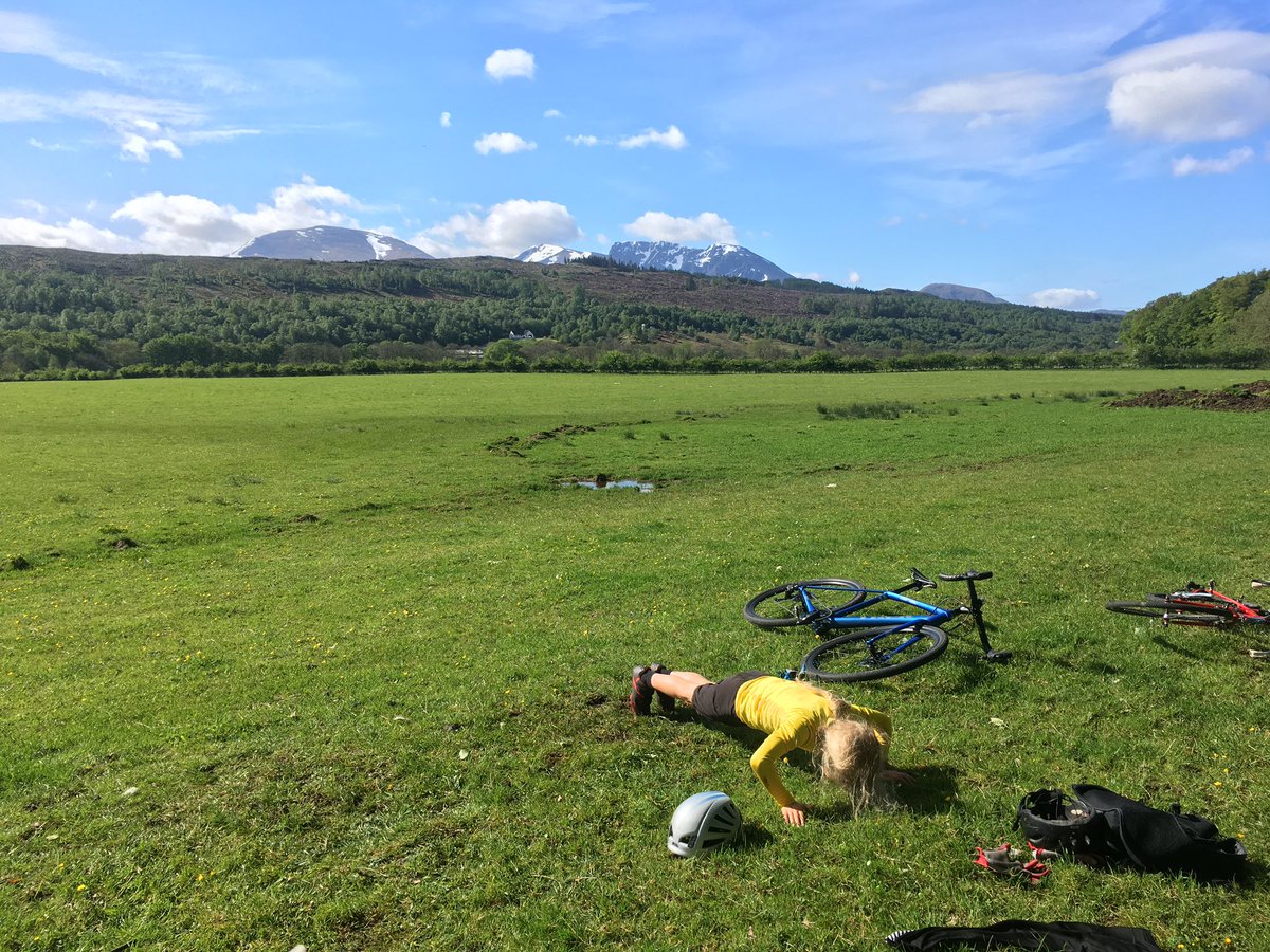 EsTresidder's tweet photo. Paused our bike ride this morning for some #PEwithjoe with a lovely view of Ben Nevis. @thebodycoach. https://t.co/ZGb4mEMDMa