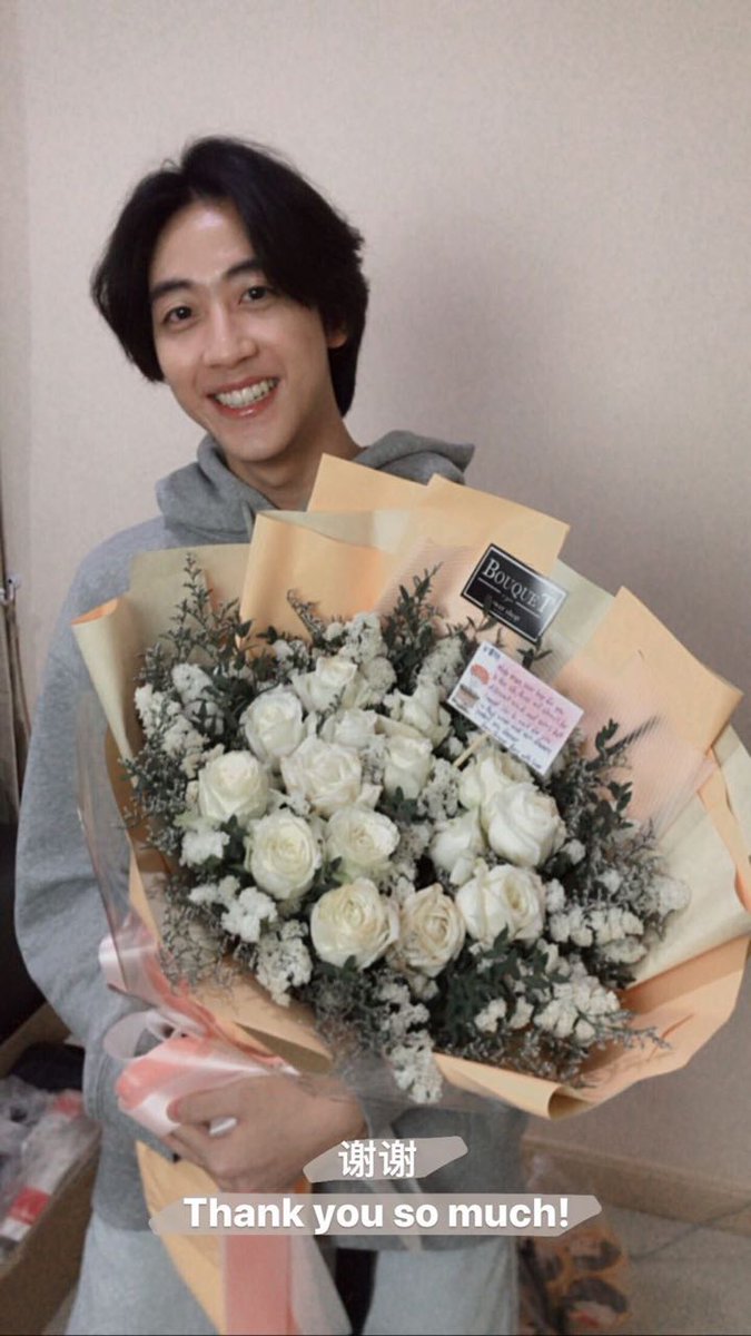 ggyofy0808's tweet photo. 米睿阳                                     White roses, pure love for you.  In this life, there will always be different winds and rains, but I would like to wait for you in that wind and rain forever，protect you forever.
         From Chinese fans
@ricerere https://t.co/Tr33qIQM64