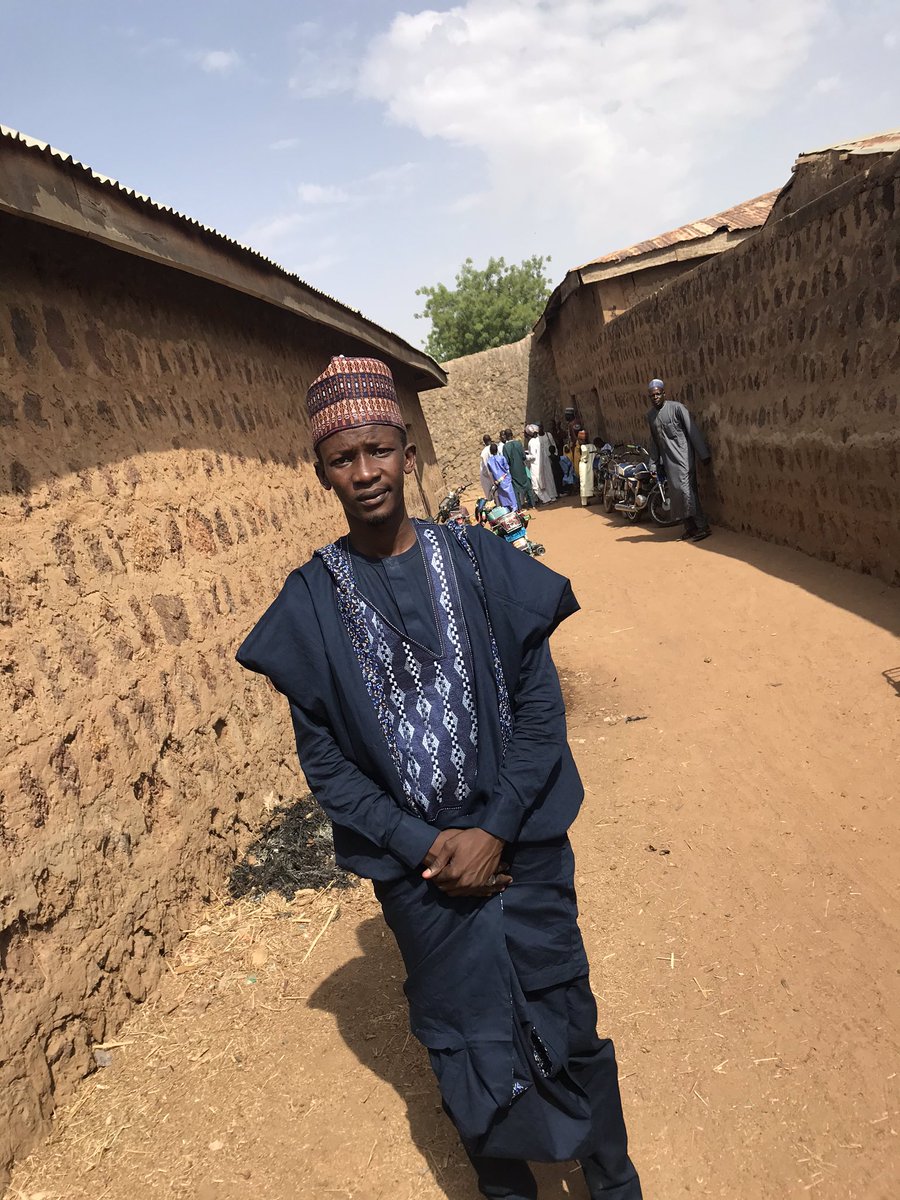 Abbababs's tweet photo. “Dut ‘dan qwarai gida shika sallah” #basakkwace can decode this #Batoranke #EidAlFitr https://t.co/S1RdLBOvxU