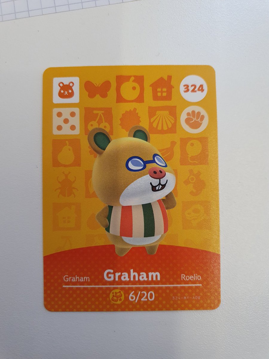 HAMSTER  #ACNH  Graham (324) loves to take it easy and relax. Maybe your island is the perfect spot for him to do so? Book his flight for 4€(5/x)