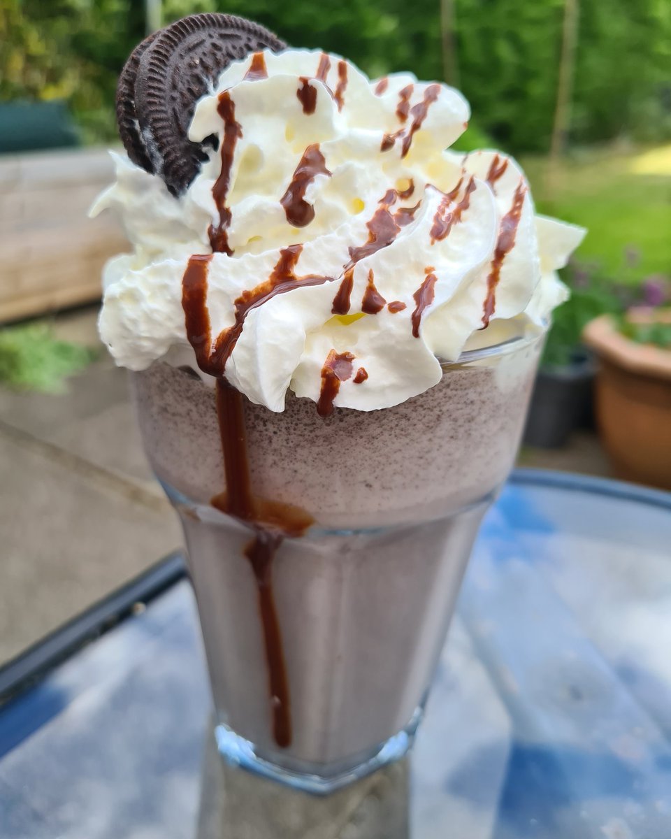 udderdelicious's tweet photo. Bringing a bit of oreo out today @OreoUki #simpleshake https://t.co/Zf6LndGgBM