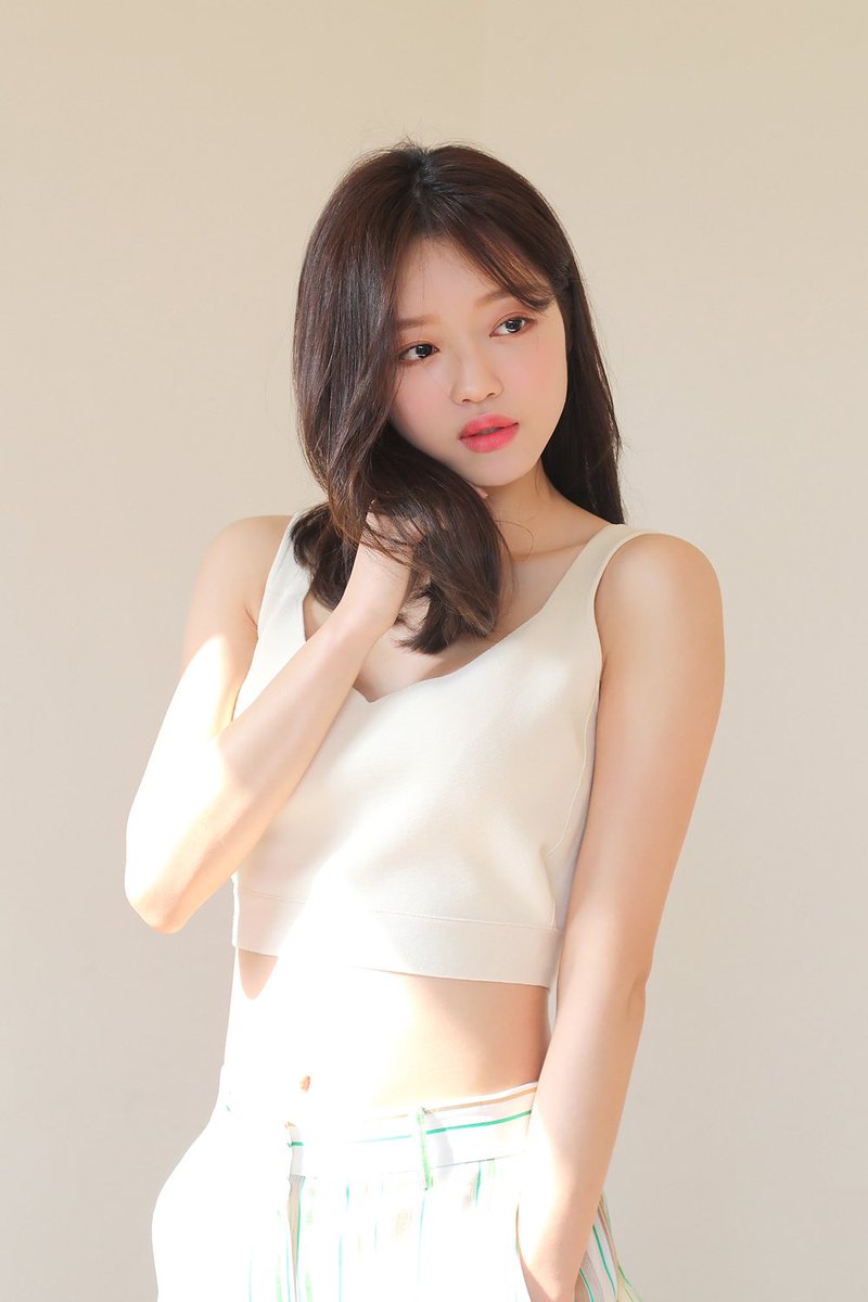 [오마이걸] YooA for "Big issue" magazine cover photoshootingIf cherry is a human, her name is Yoo Shi A #오마이걸  #OHMYGIRL  #OMG  #YooA  #유아