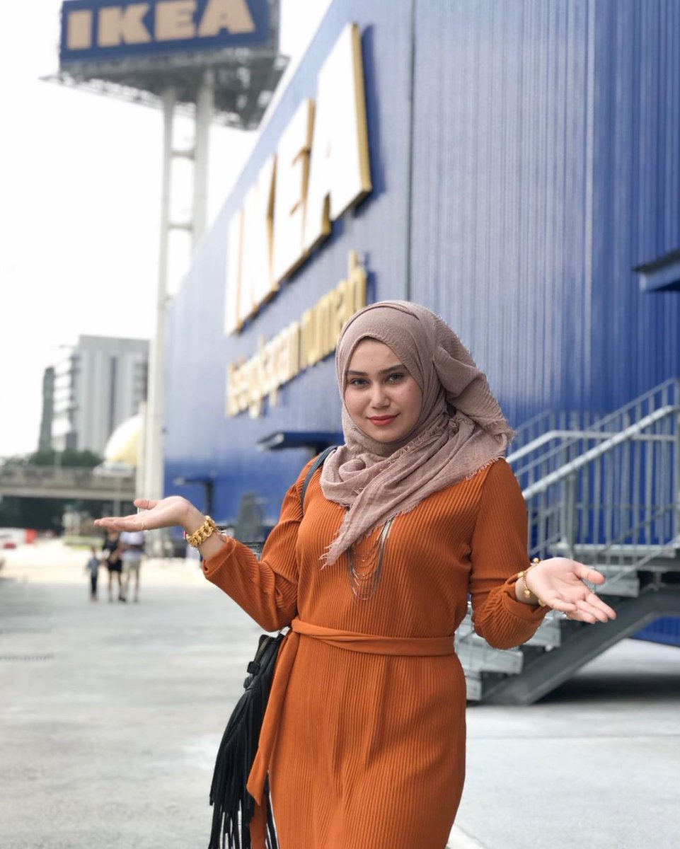 Nooot70908569's tweet photo. Cerita sex Tante Lisa Ngentot Anal 4+

https://t.co/2BwJouSCUH

#tantebinal #NGENTOTJILBAB  #ngentotanal #tantegangbang #Tantengentot #tantegirang  #analindo  #tantesemok #ngentotwanitaberjilbab  #ceritaseks  #CeritaDewasaNgentot  #ceritatante https://t.co/IxxYfmL1oE