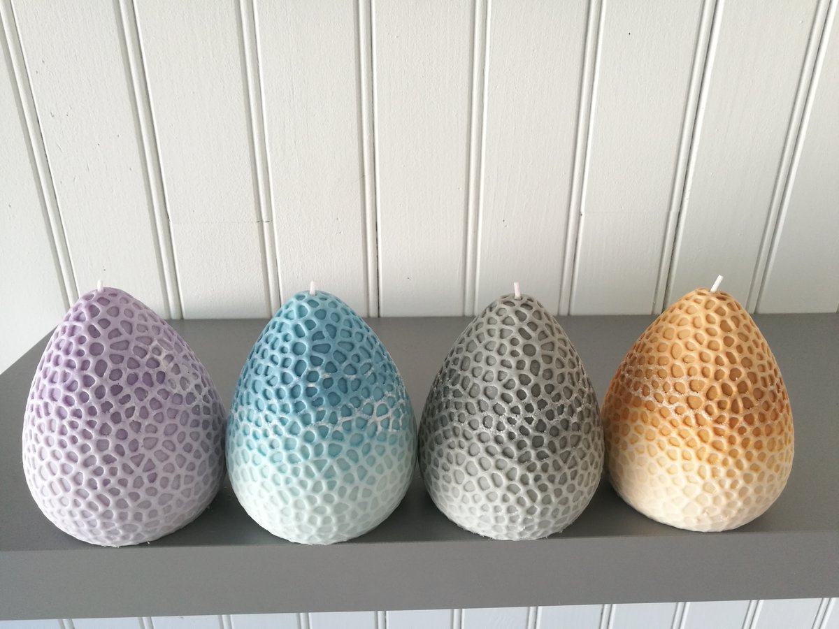 AtelierdeG's tweet photo. La fête des mères approche, découvrez nos bougies décoratives en forme d'oeuf
100% naturelles, création originale et artisanale #madeinfrance 
https://t.co/hOcV4zriNP https://t.co/fuyUDG6c5c