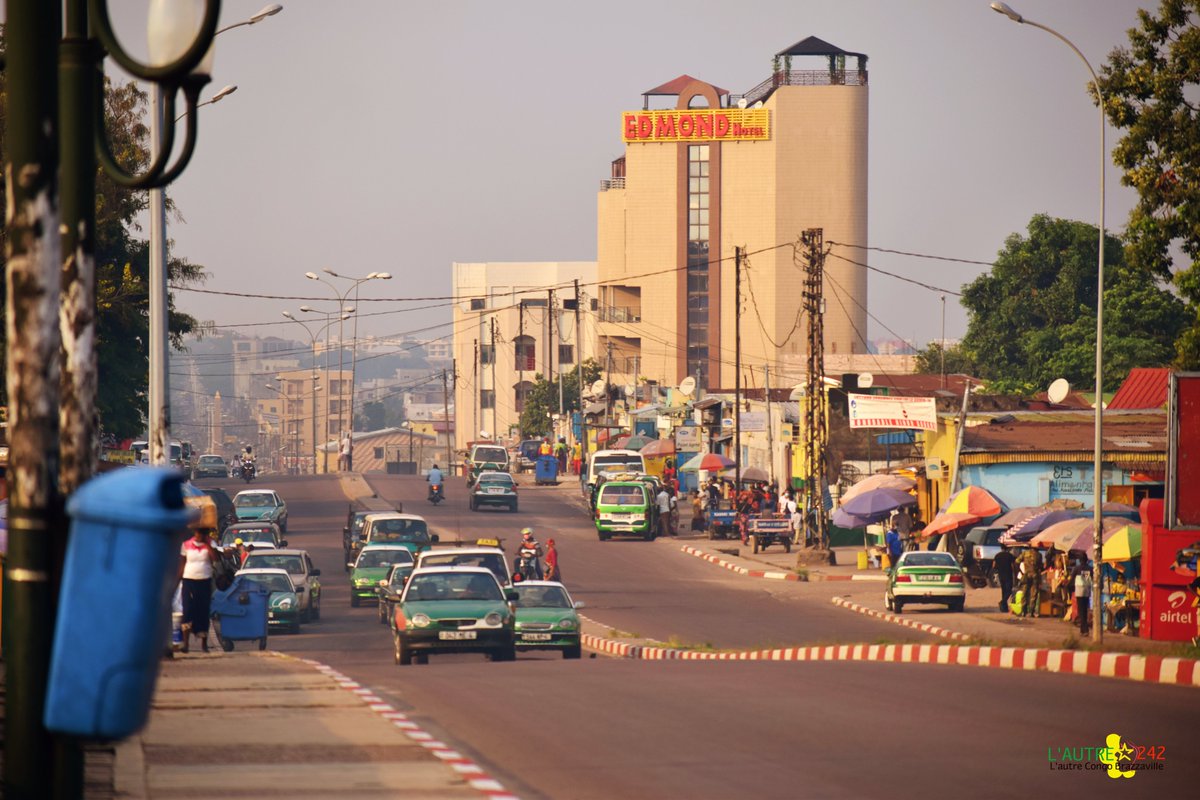 242Autre's tweet photo. Pont du centenaire (et alentours) au Plateau des 15 ans (Brazzaville)  @242enLive https://t.co/FFk46OnEBG