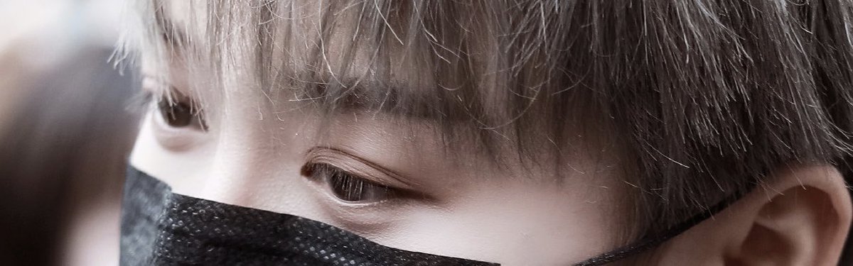 yuxinqueen's tweet photo. #LiuYuxin #XINLiu : eyes 

bby your eyes are beautiful 😭 https://t.co/O6ZpvTipvY