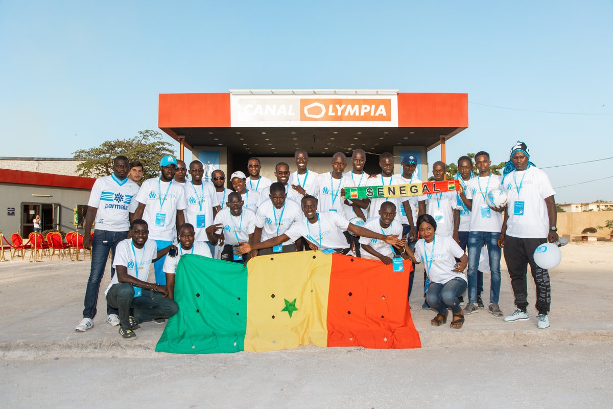 alexrequena163's tweet photo. "Africa changes you forever, like nowhere on earth"

Un continent de croissance et d’avenir qui n’a pas encore livré toutes ses potentialités. Heureux d’avoir eu l’opportunité de découvrir l’Afrique dans toute sa diversité et richesse culturelle.
 
Happy #AfricaDay ! https://t.co/mwv8tPKn4W