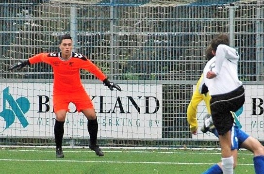 VVS Interview met Jasper Sprong: In de reeks korte interviews met voetballers en vrijwilligers een interview met Jasper Sprong, die het stokje voor het volgende interview doorgeeft aan Job van Zwienen. dlvr.it/RXJGd7