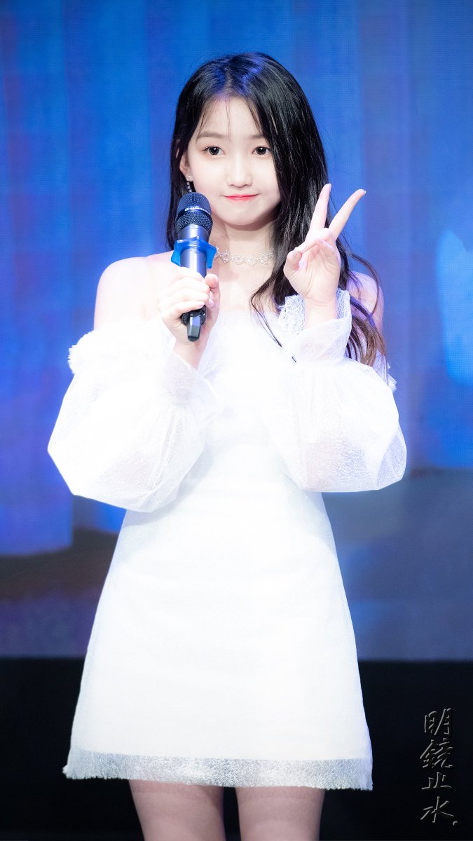 BST_JISOO's tweet photo. #버스터즈
#Busters 
#전민지
#MINJI

-FanSign-
20200523

커여웡 https://t.co/0G9RtrWXDO