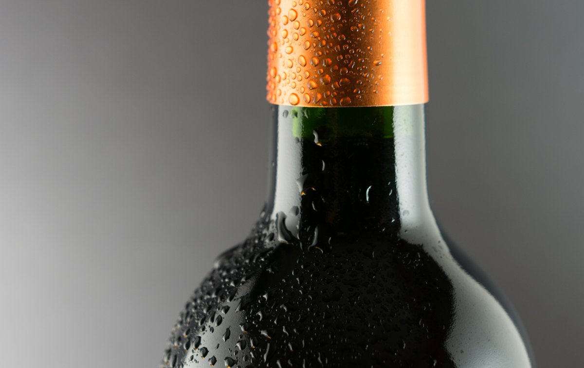 PR_Toolkit_UK's tweet photo. Not only is it English Wine Week, but it is also National Wine Day AND bank holiday Monday!! Wow. Pour a glass and put your feet up.
#nationalwineday #kentwien #kentpr #londonpr #press #pr #wine #relax #bankholiday #boutiquepr #summertime #wineoclock https://t.co/OG5amfU8EB