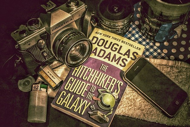 xodynamics's tweet photo. Happy intergalatic #TowelDay https://t.co/SDFBcDvUFC