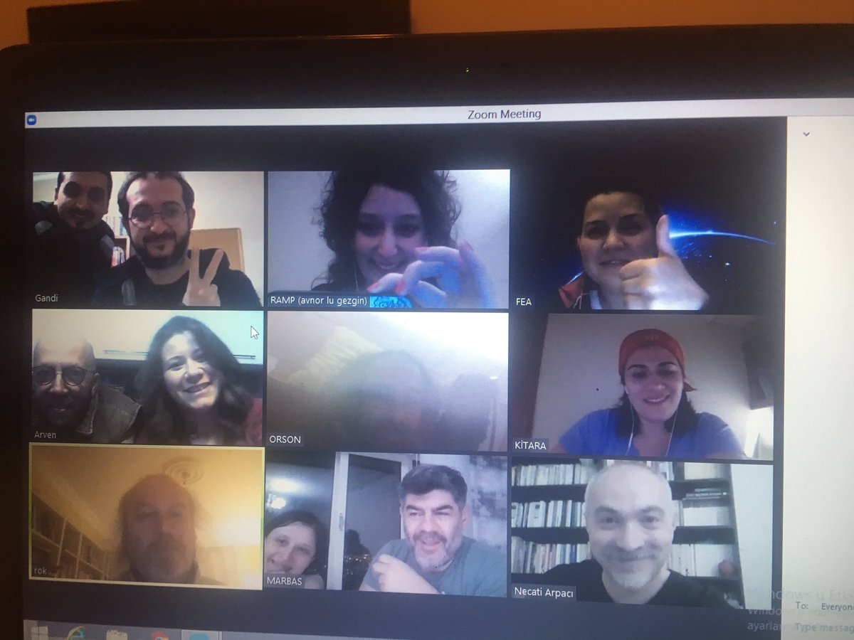 Oyunbazlık oyun savunucusu olmanın en belirgin özelliğidir. ‘Dernek üyeleri ile ‘FRP’ oynayarak sabahlamamız bu sebepledir. Zindan Efendimiz Necati’ye teşekkürlerimizle... #oyun #frp #uzaktanoyun #oyunhaktır #oyunhakkı #oyunlaeğitim