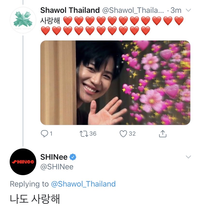 violita_tiara's tweet photo. น้องตอบ @Shawol_Thailand ด้วยค่าา “ผมก็รักครับ”น่าร้ากก 💕 https://t.co/EYCCQJk7jC