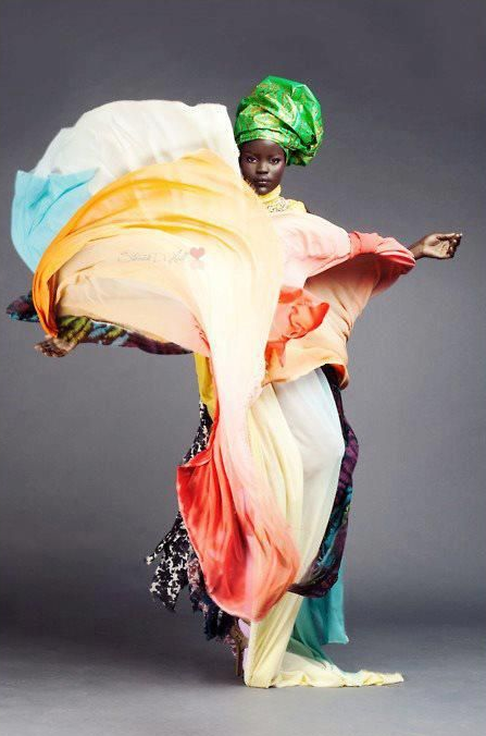 ASensarr's tweet image. 25 Mai 2020 
Journée Mondiale de l'Afrique. 
Quelque soit l'endroit où je me trouve je voyage toujours avec un bout d'Afrique en moi💕💕