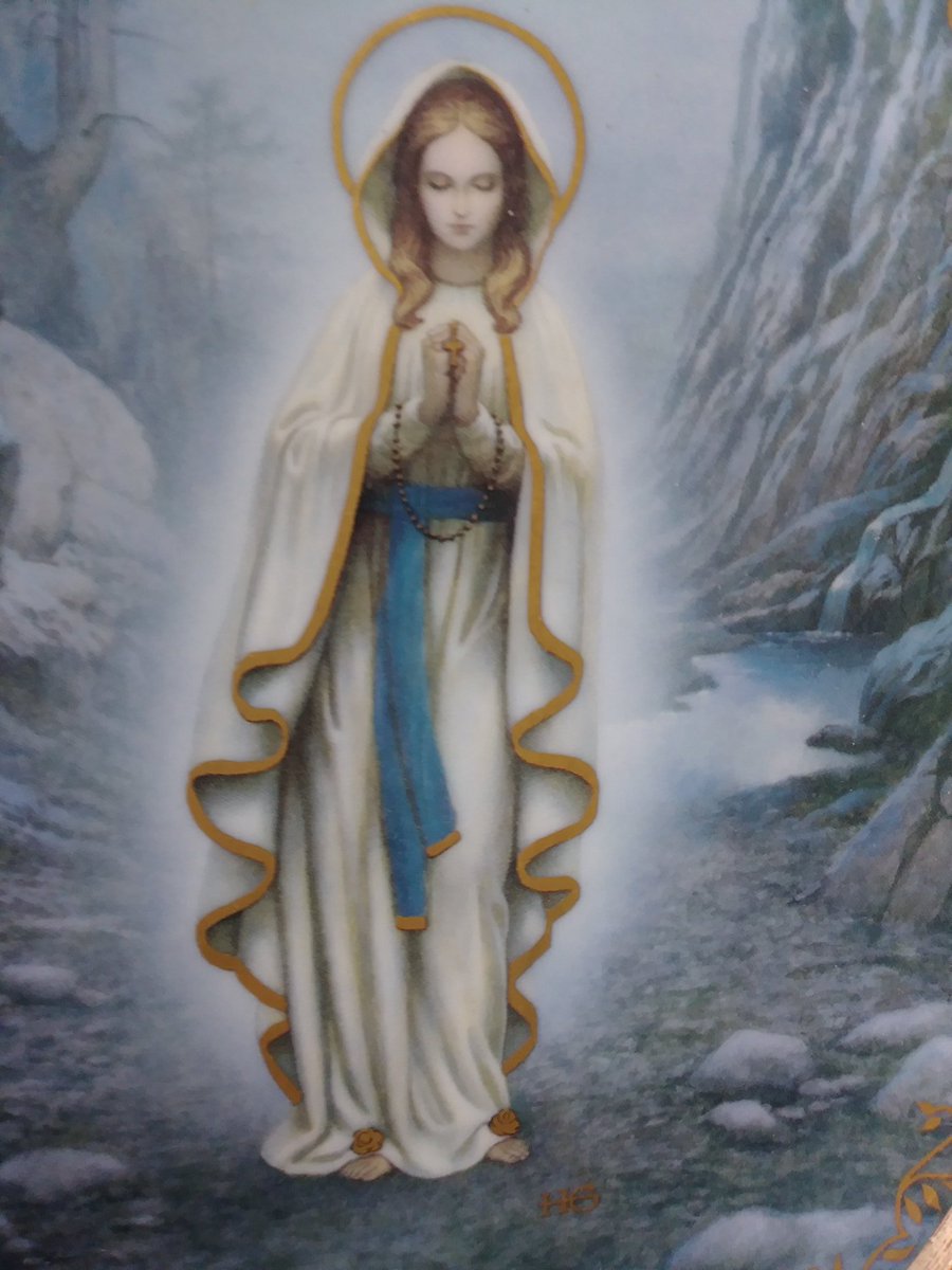 GennyMarie7's tweet photo. @ProLifeRosary @Pontifex Abortions are wrong.Prayers every1 is strong....Don't let other's tell you what to do. So many women haven't got a clue...Having an abortion is murder.Remember *GOD is our Judge &amp; Juror........(Give that baby a chance to live as your parents did for you.) https://t.co/jr6SXZvAtl