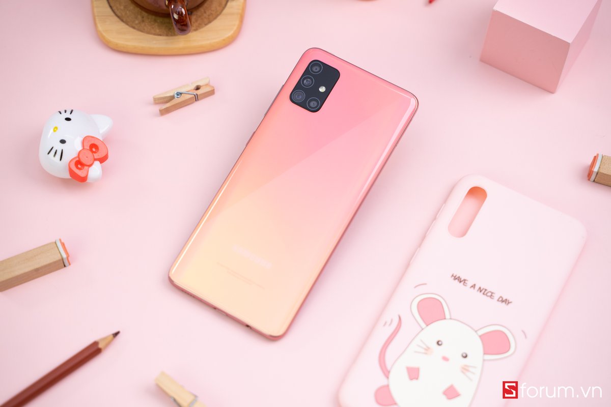 Dienthoaivui1's tweet photo. @Dienthoaivui1 #cellphones #samsunga51 #A51
Samsung A51 sở hữu 4 gam màu cá tính, nổi bật nhất với phiên bản màu hồng thời thượng thích hợp với những bạn nữ nhẹ nhàng. A51 đang có giá hấp dẫn tại Cellphones, bạn có thể tham khảo.
https://t.co/Y5VLJNQ8E9 https://t.co/bd9oi4UAFk