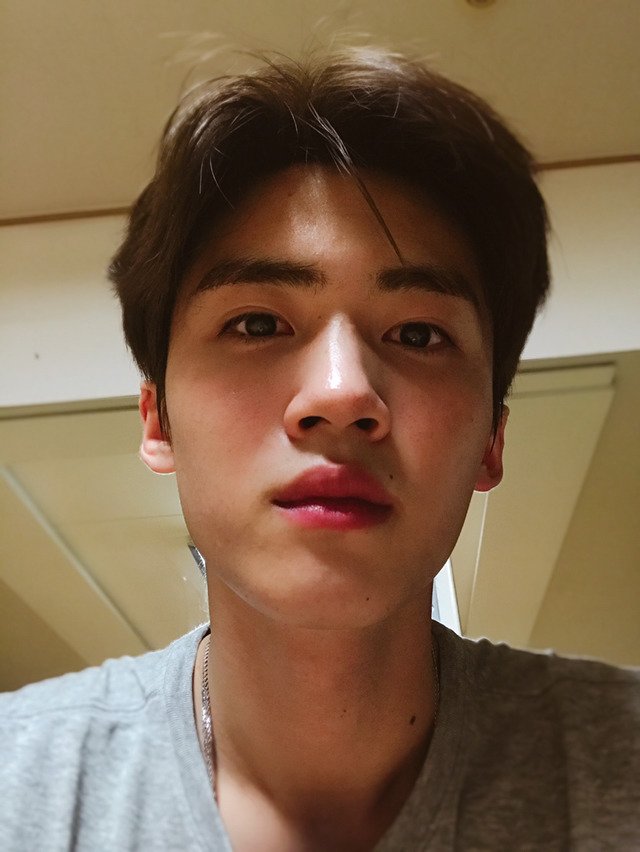 all [  #옌안] pics from fancafe; a thread♡  #YANAN   #PENTAGON  @CUBE_PTG