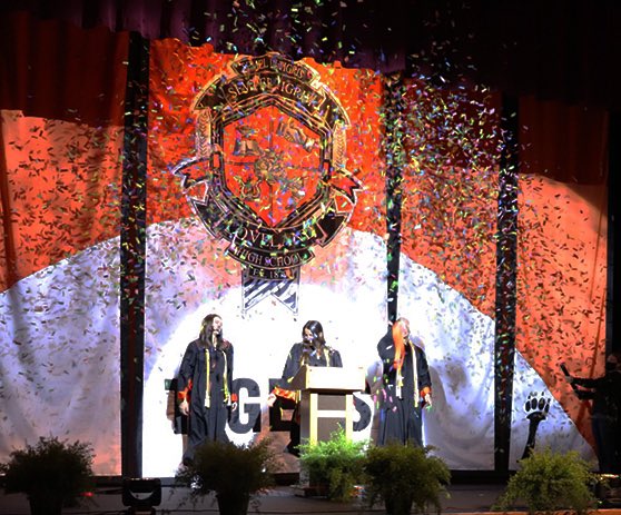 Loveland_HS's tweet image. Chloe Cree, Megan Korniak, Sam Greenberg - Acceptance of Diplomas @classof2020LHS