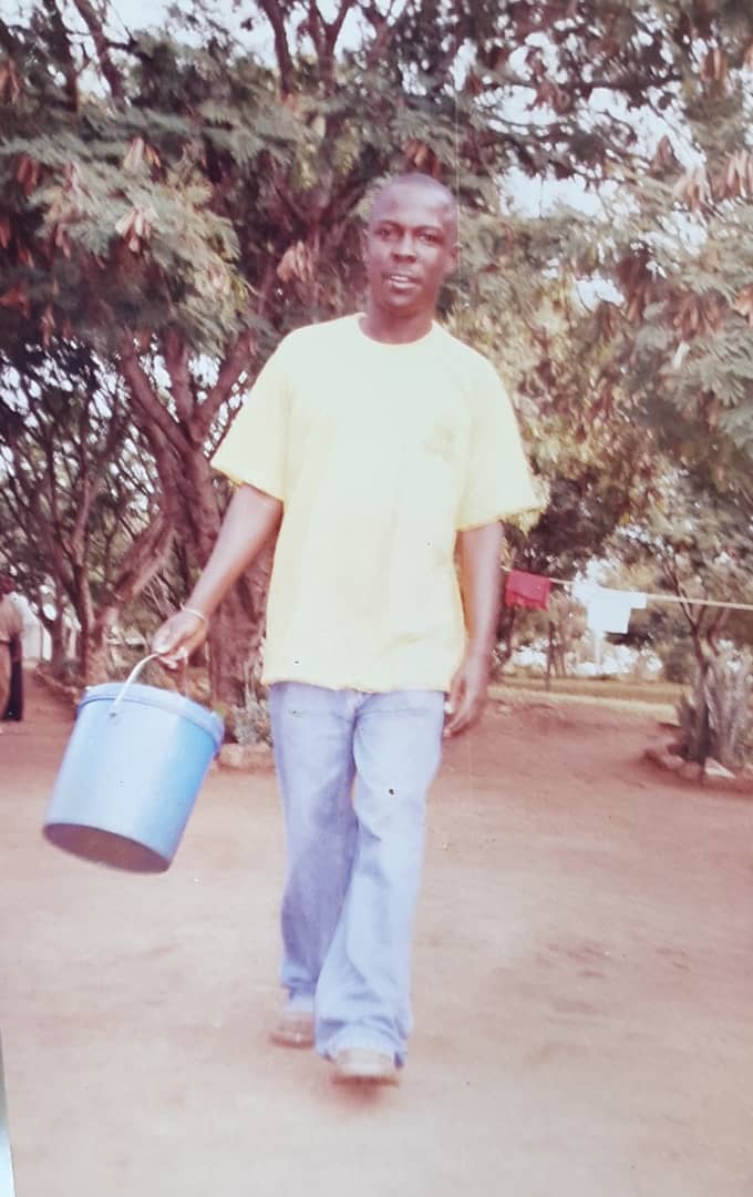 John wako wengi ila wajanja tangu zamani ni wachache sana, cheki mapigo hayo utafananisha na ile koti? 😂 😂 🏃 🏃