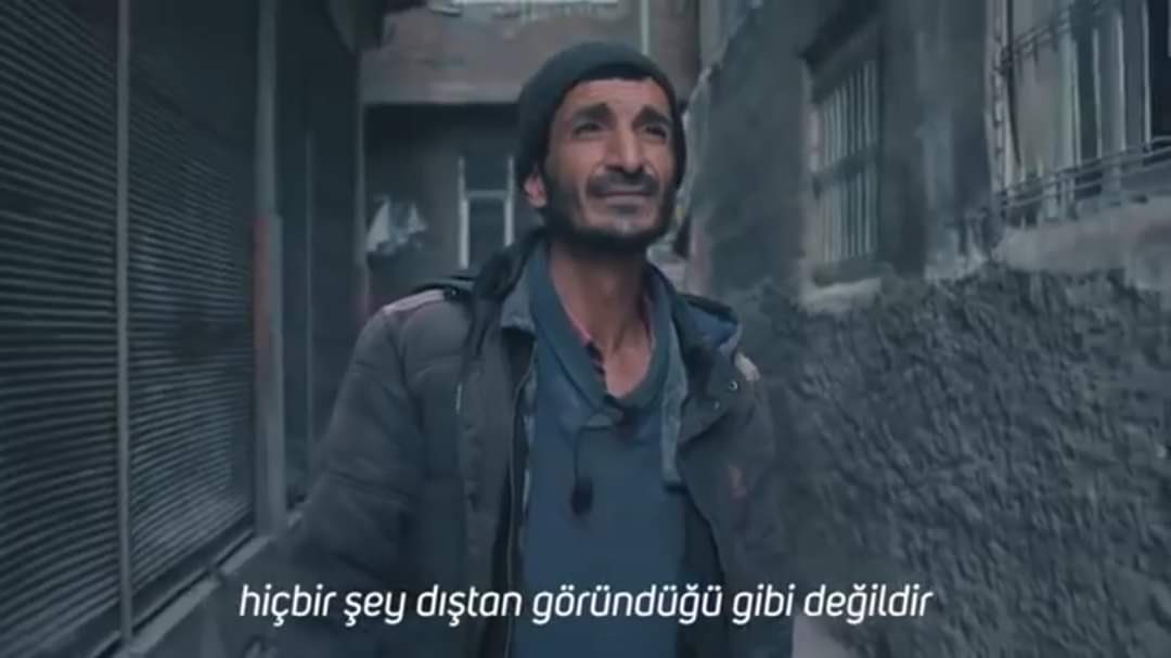 simsekk_46's tweet photo. defîneye mâlik virâneler var. https://t.co/C2bTLnQbH6