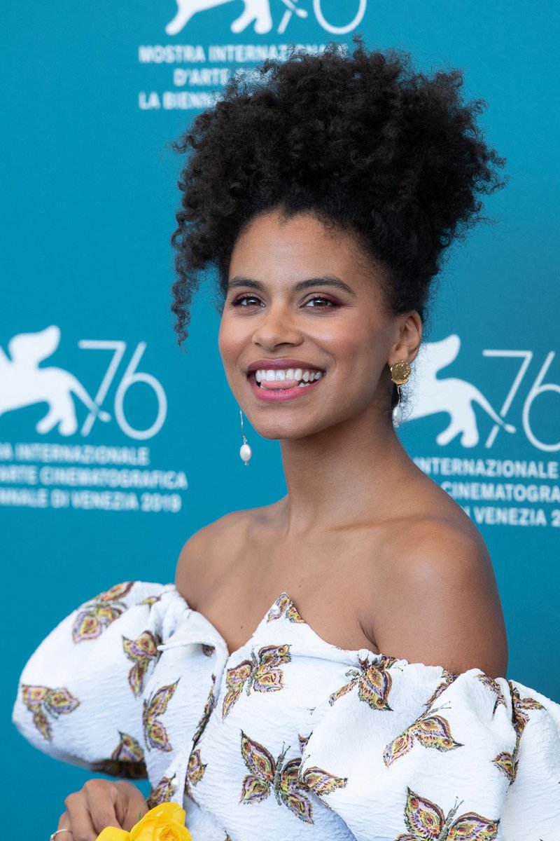 Zazie beetz sexy