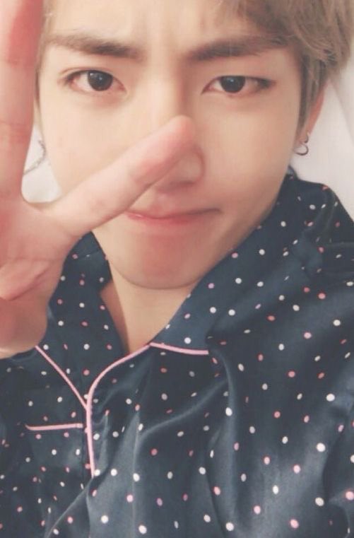 Taehyung in pyjamas; a thread