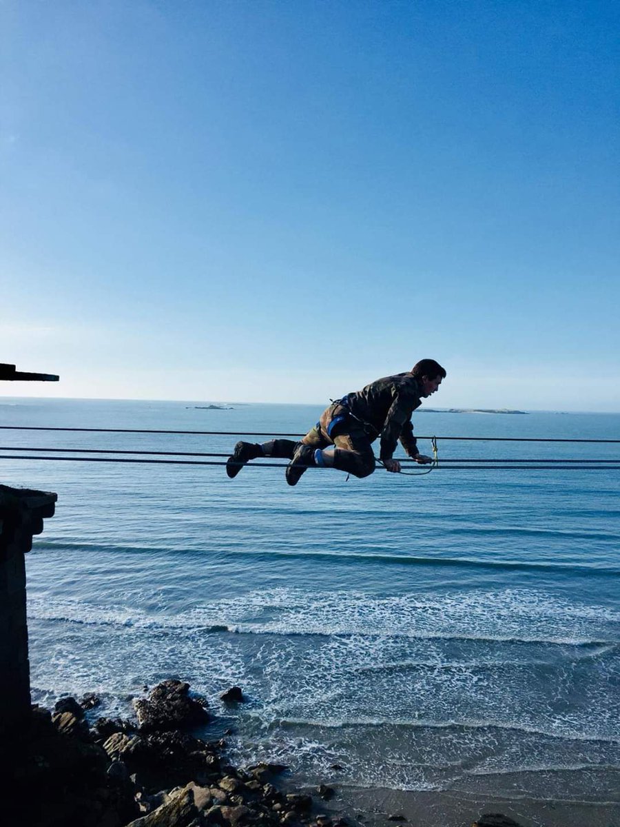 comlogterre1's tweet photo. #MondayMotivation
"Ce n'est pas ce que nous sommes qui nous empêche de réaliser nos rêves ; c'est ce que nous croyons que nous ne sommes pas." - Paul Emile Victor
📸 #ETLO https://t.co/nDw529ph6s