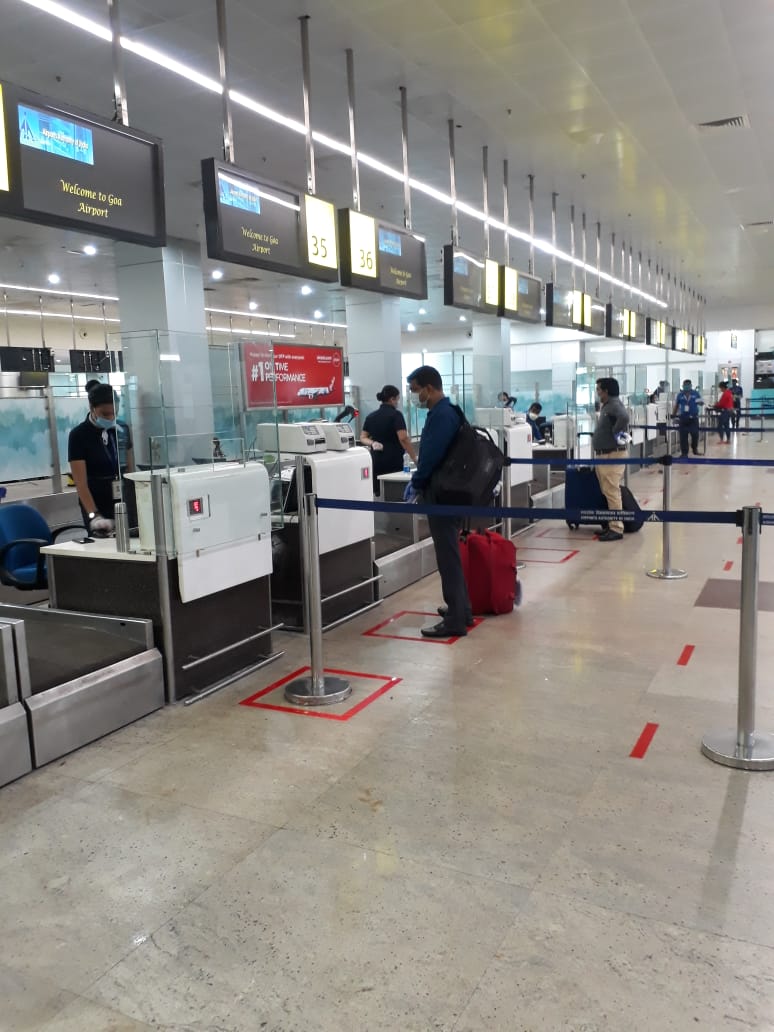 GReportcard's tweet photo. #GoaAirport recd the first arrival flight 6E345 from #Bangalore with 30 passengers on Board and 84 pax for departure to Bangalore. The Domestic operations resumed today. All the protocols duly and meticulously followed through out.
#Lockdown4 https://t.co/obkMxtblGI