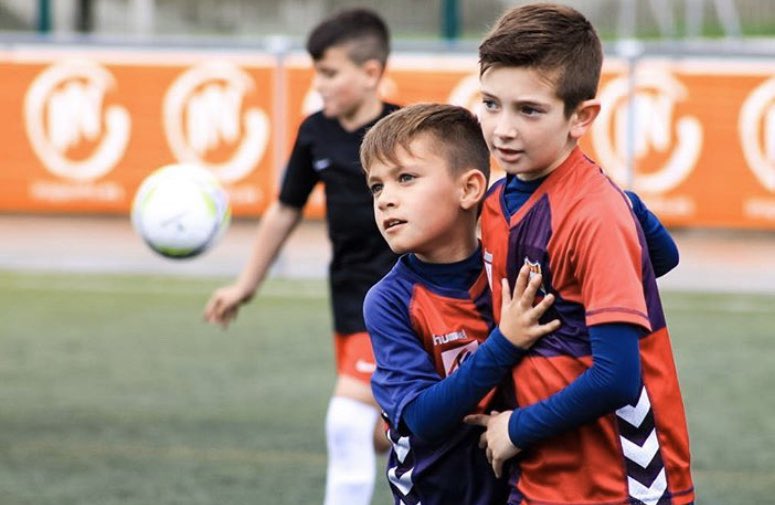 franchamizo's tweet photo. Hoy, hace un año, iniciaba la que era la 2ª edición del Futbol IN (@futbolinsports). 

Este fin de semana debería haber sido la 3ª. Pero lo primero es lo primero. 

#SiempreIN 🟠 https://t.co/2v6myNpF7k