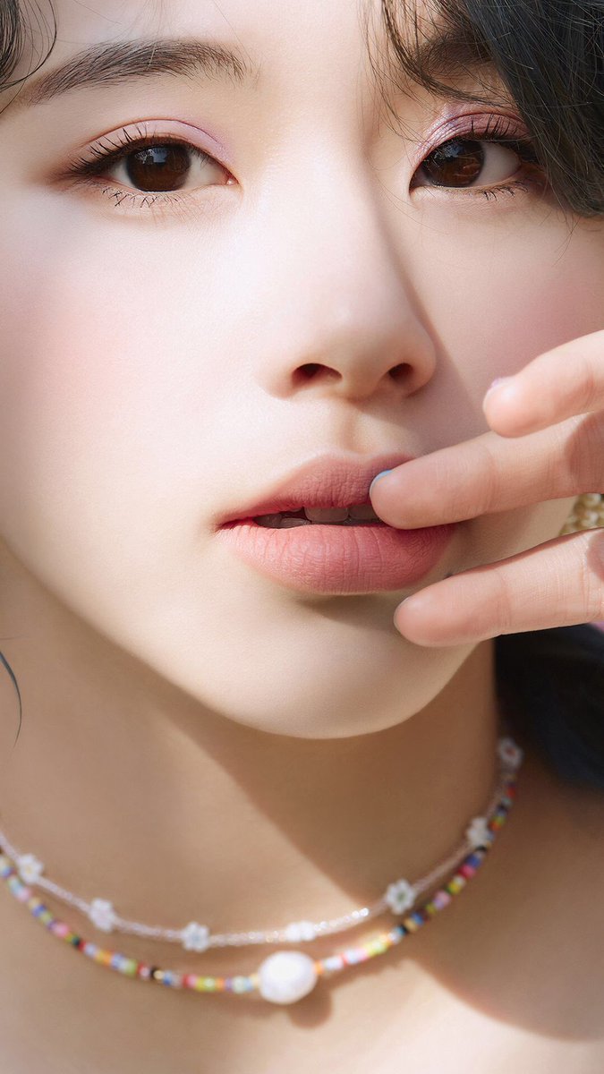 高画質  顔アップ 