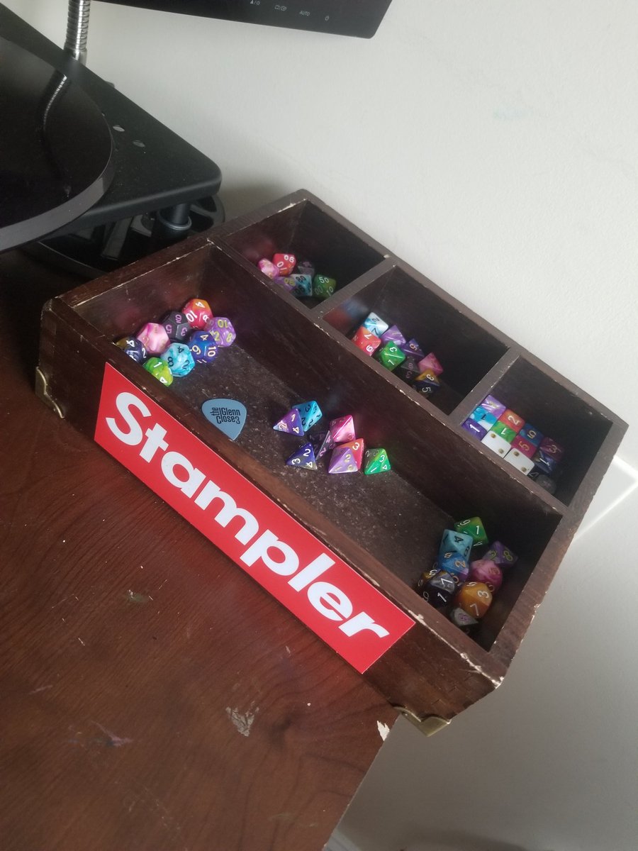 ChefGringo1230's tweet photo. @heybethmay @dungeonsanddads Ron Stampler approved dice tray! https://t.co/eZTrEfTTtF