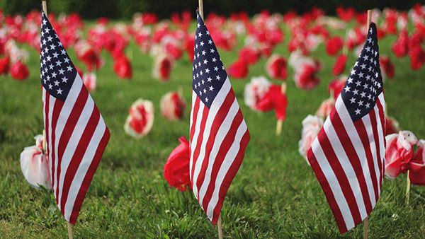 Happy #MemorialDay! Today we honor and remember military personnel who have sacrificed and risked their lives while serving our country. We humbly thank all of you, and we're raising a glass to you today. #scarlettwines