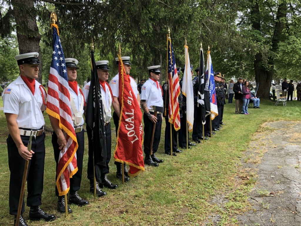LPS_AMS's tweet photo. Thank you to all the Veterans who served on our behalf. With much gratitude on this Memorial Day! https://t.co/SgNkSdgd0I