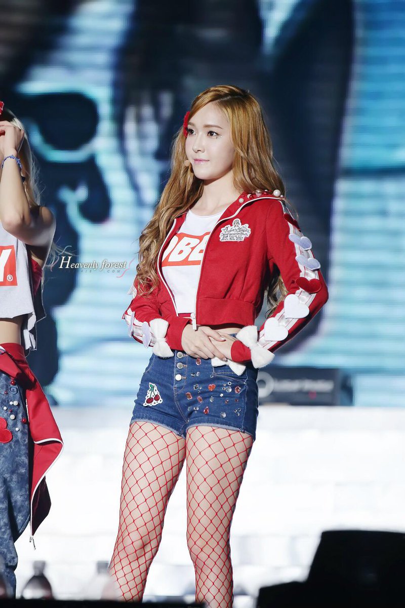 timeto_jsy's tweet photo. 130526 해피 4 케이팝콘
#제시카 #Jessica #JessicaJung https://t.co/6wbNg5h1x6