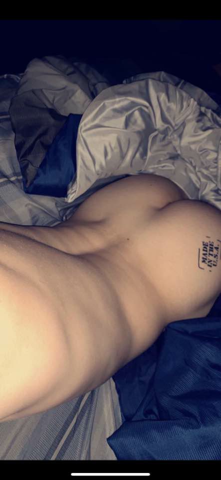 RArchiver's tweet photo. Who wants more of this hotty https://t.co/1L2QWxTHDE