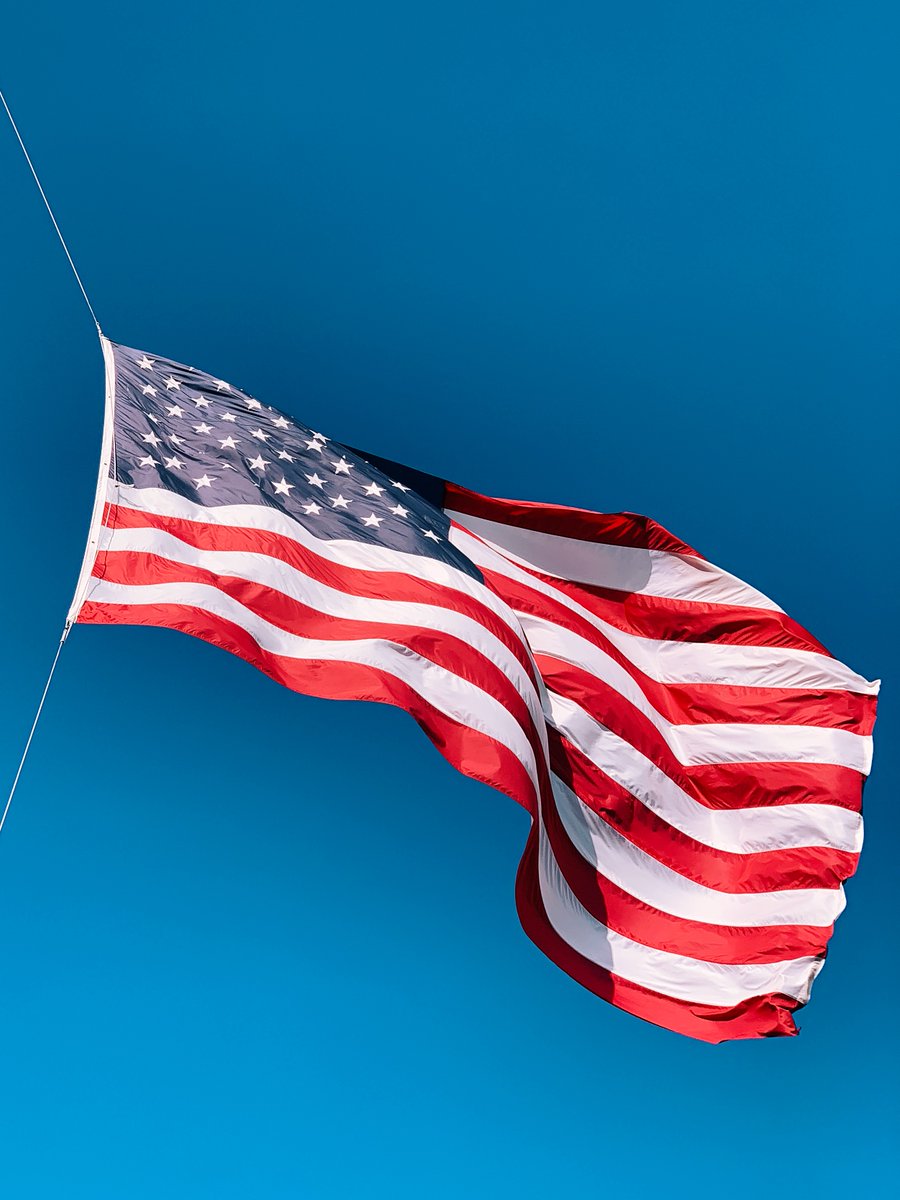 firstclassvend's tweet photo. Honoring all who have served. Happy Memorial Day 🇺🇸 https://t.co/HTvGWOotEY