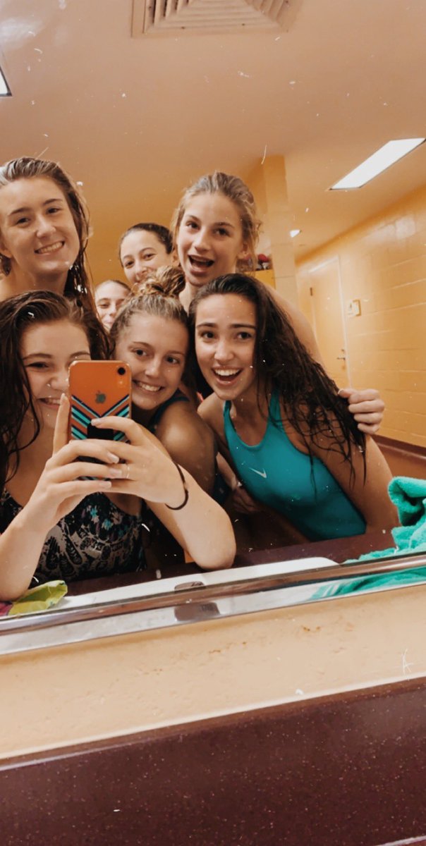 kierstan01's tweet photo. And my missing these people🥺 https://t.co/jnJxm3tcGq