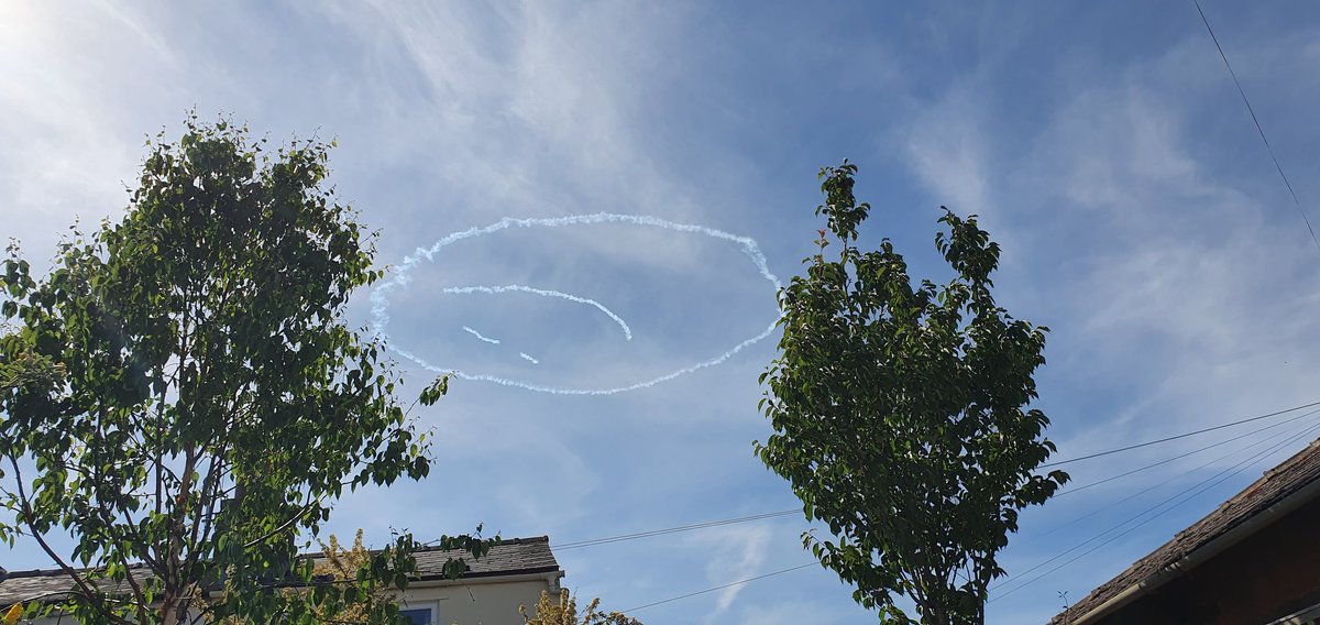 utoArchitecture's tweet image. Someone spreading a big smile over Cheltenham #MondayMotivation #coronavirus #sunshine #Cheltenham
