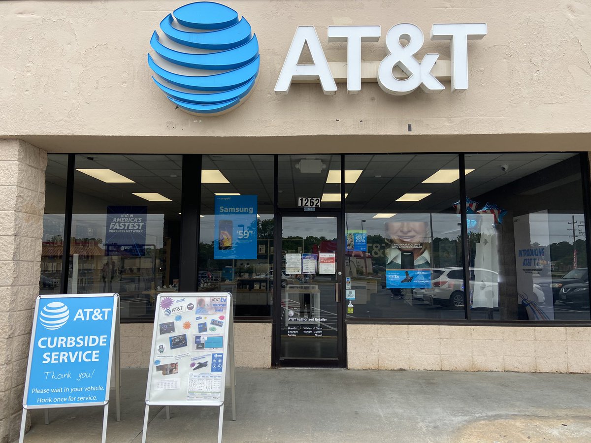 Att_SmthfldVa's tweet photo. Happy Memorial Day🇺🇸Thank you to all that have served, sacrificed,and those that are serving now to give us our freedom🇺🇸We appreciate you🇺🇸 We are here to help anyway we can. We offer 25% off discount for all military🇺🇸 #Freedom #Military #ProtelPride #ThankYou https://t.co/6iTbfqSNs7