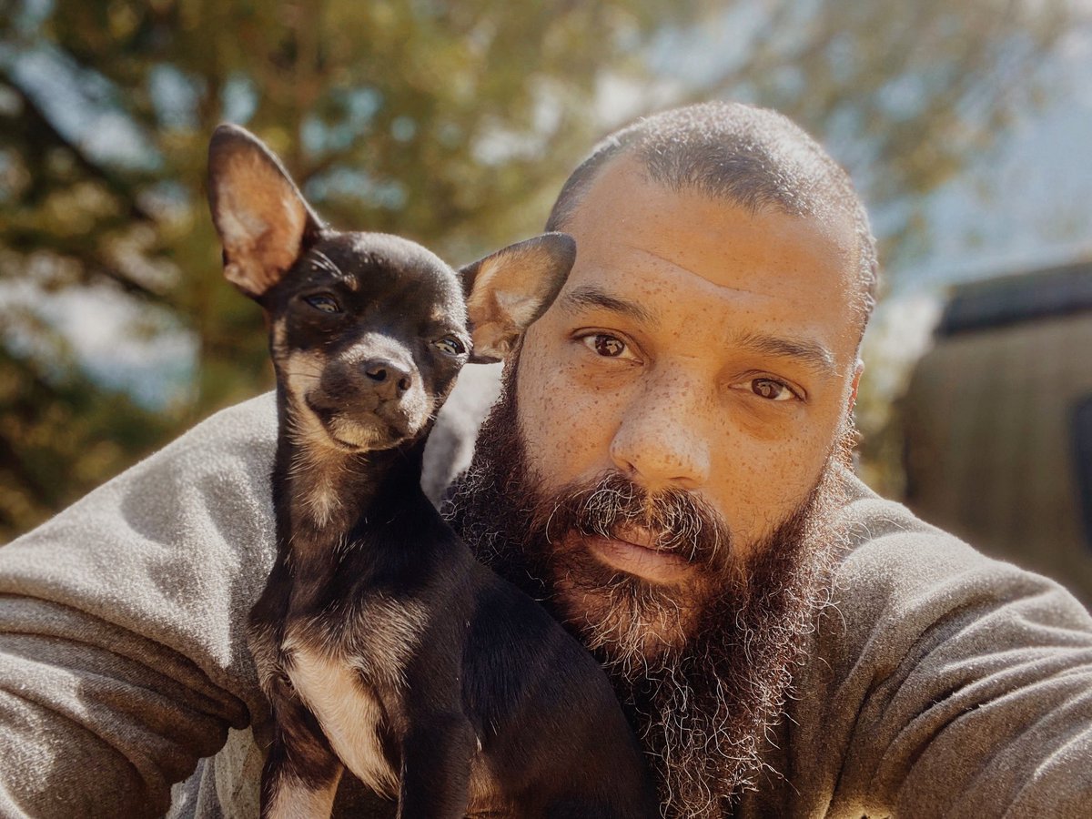 werollwithoutit's tweet photo. It’s the man behind the scenes that keeps this show running. Levi grew up in Alaska and travelled a lot following his professional fighting career before building 2 beautiful Jiu Jitsu academies. He’s spent time living on boats which makes for great skills in our land yacht life https://t.co/8TdYnIu5sr