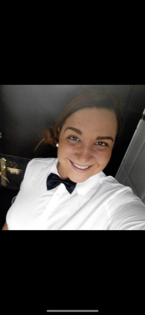 gabucha16's tweet photo. Desde que emigré, he sido la versión gorda de la Barbie:
- Secretaria
- Parrillera
- Camarera
- Cajera
- Pescadera (comenzando) 

Que no se diga que no le echo bolas 😂😂 https://t.co/1ZQWzEnTkj