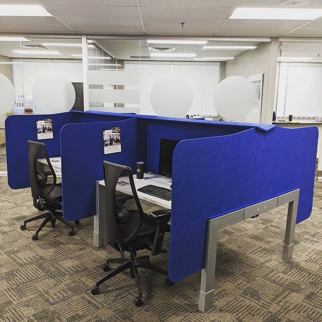 VerticalInter's tweet photo. Physical distancing through workspace separation is easier than you think! We have options to fit any look and budget.
https://t.co/SjUwcbFzdG
#physicaldistancing #deskscreens #deskseparators https://t.co/4pEL24bTa8