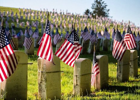 Today we honor all of the brave servicemen and women who made the ultimate sacrifice for our country. We salute you, and we will never forget you. #MemorialDay