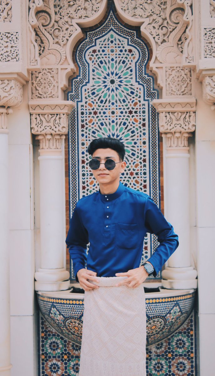 anasslaaa's tweet photo. My first pic for rayaa 😬👉🏻👈🏻 https://t.co/p8FXbObWRe