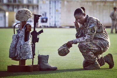 MediaMix0's tweet photo. Each #MemorialDay, all Americans unite in honoring the patriots who made the ultimate sacrifice for our nation. These brave men and women in uniform safeguarded our most cherished values and helped build a brighter future for all Americans. https://t.co/mmlEIigoIV