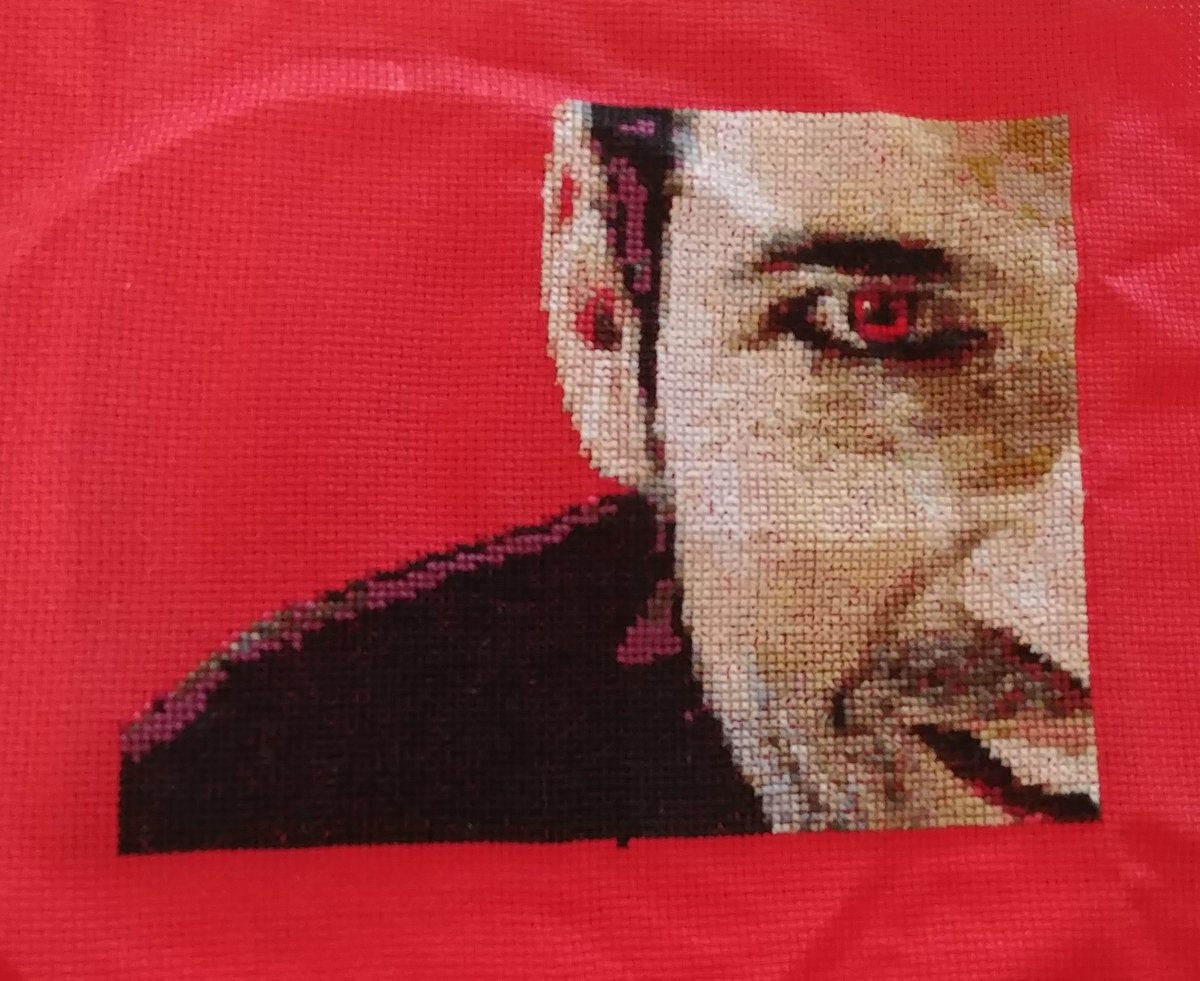 adcgordon's tweet image. 5,720 stitches in... Wondering what will make this #DevilsEye glow in #Lucifer's 5th Season???
@LuciferNetflix
@tomellis17
@LUCIFERwriters @Ildymojo @JimHeathTV
#FanArt
#MakingProgress
#CrossStitchAdventures