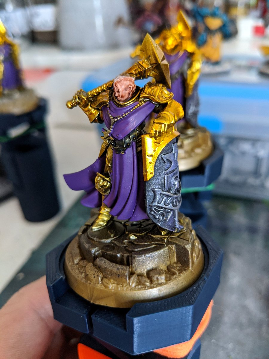 311props's tweet photo. Update on the Shiny Stormcast Eternals. Working on the shields.
#warhammer #ageofsigmar #stormcasteternals #shiny #gold #AlcladII #vallejo #shield #sparkle #gamesworkshop #miniature #painting #purple #silver #hobby #workinprogress https://t.co/SS0PfbK8SE
