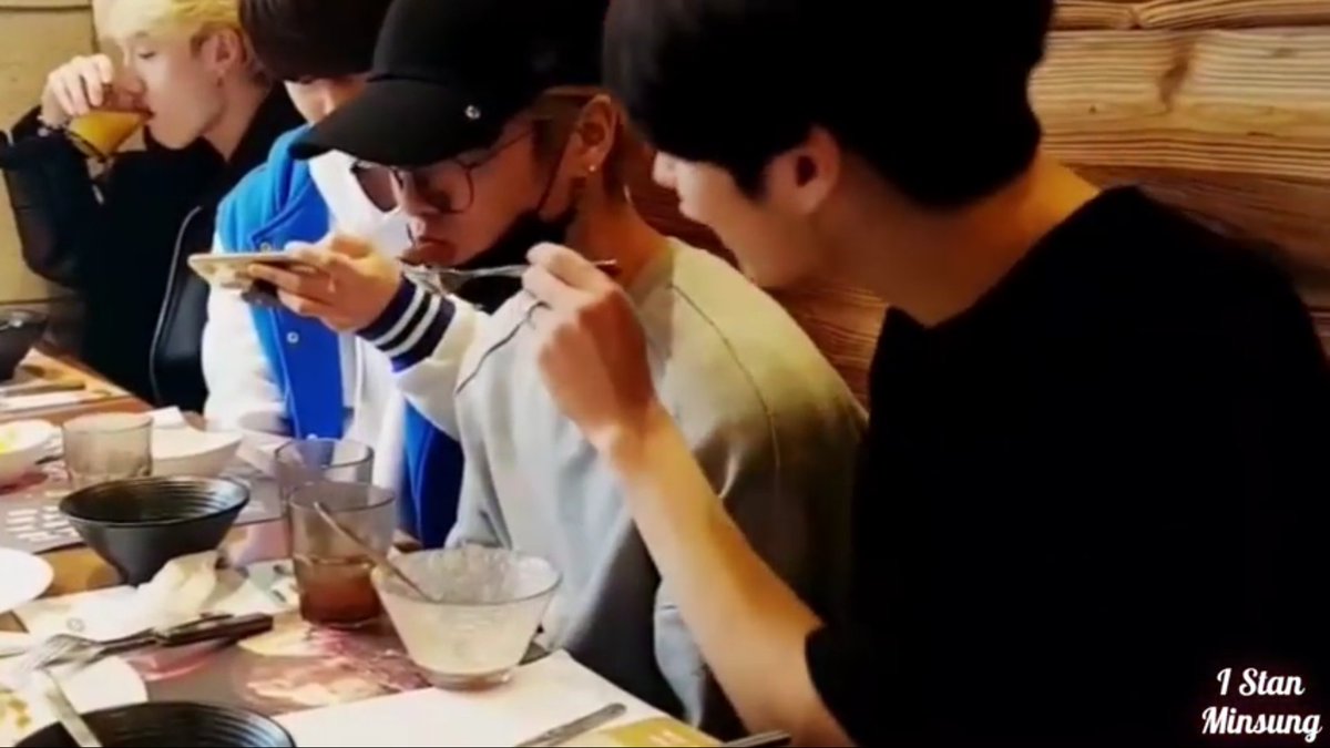 How Minho always feeds Jisung like he is a precious kitten!! 