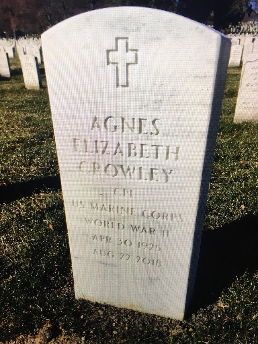 pm_mvp's tweet photo. Remembering my Aunt and Uncle today who both served in WW II and are buried next to each other in section 33 ⁦@ArlingtonNatl⁩ We honor the brave men and women who served to protect our great country and will always remember those who gave the ultimate sacrifice #MemorialDay https://t.co/XHDsS1jd9o